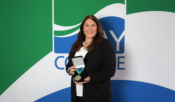 Dr. Julie (Schmidt) Berkhof, Bay College 2025 Distinguished Alumni of the Year