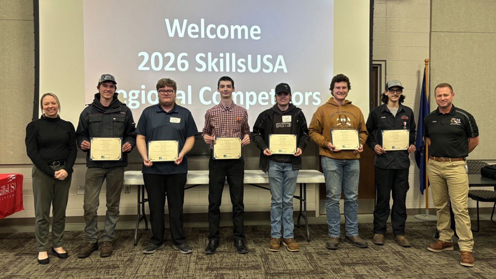Pictured from left to right: Vicki DeGrand, Executive Director of Foundation and Alumni Relations, Dallas Bekkala (1st Place, Automotive), Julion Nowak (2nd Place, Computer Maintenance Tech), Cash Royer (1st Place, Computer Maintenance Tech), Hayden Hutchinson (2nd Place, Welding), Braden Ditmyer (1st Place, Welding), Jamie Bedard (2nd Place, Automotive), Trent Bellingar, DSISD CTE Director.